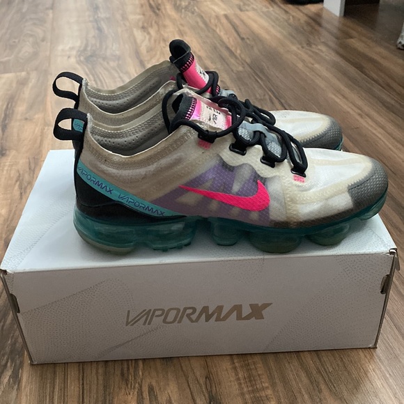 Nike Vapormax Size 6 Womens - Picture 2 of 3